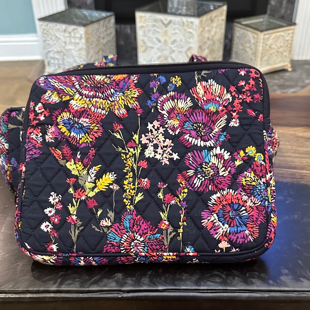 Colorful Vera Bradley Bundle, Floral Quilted Bag Set. - Picture 7 of 10